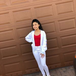 Meet your Posher, Annie